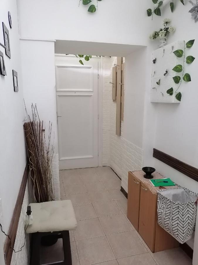 Low Cost Apartment Belgrád Kültér fotó