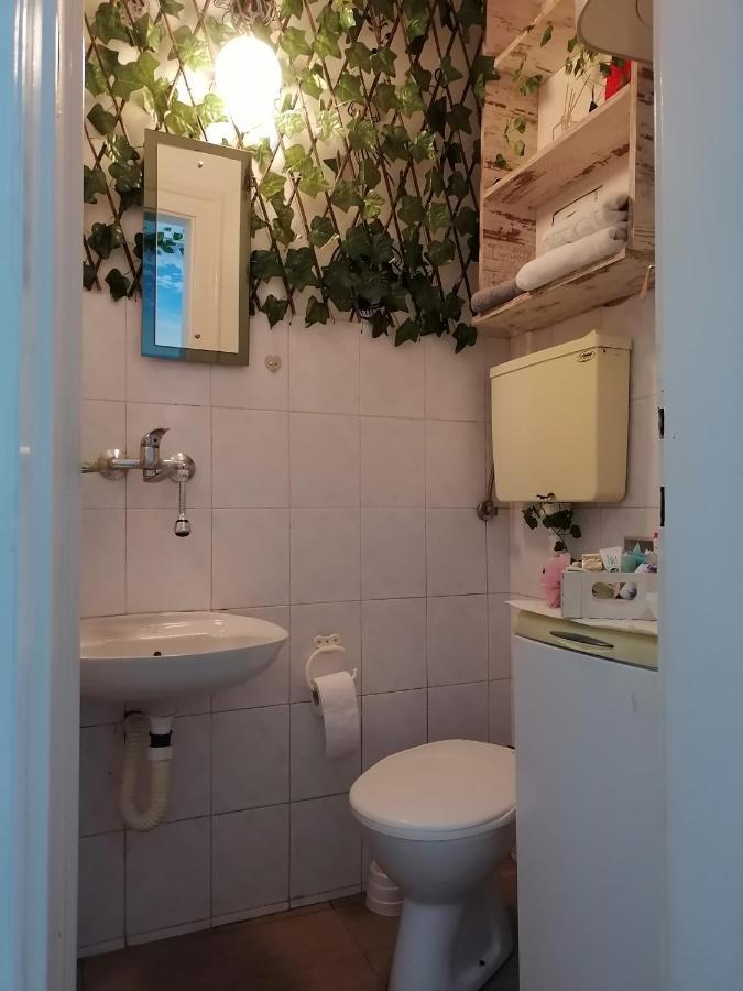 Low Cost Apartment Belgrád Kültér fotó